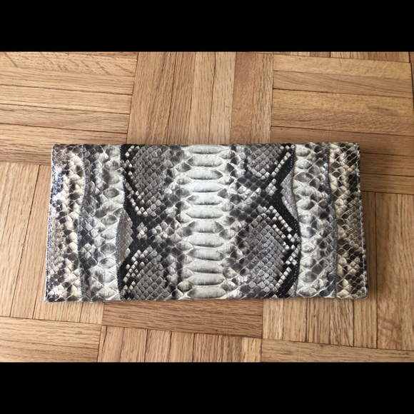 NWT! Carlos Falchi Snakeskin Clutch - Picture 3 of 6